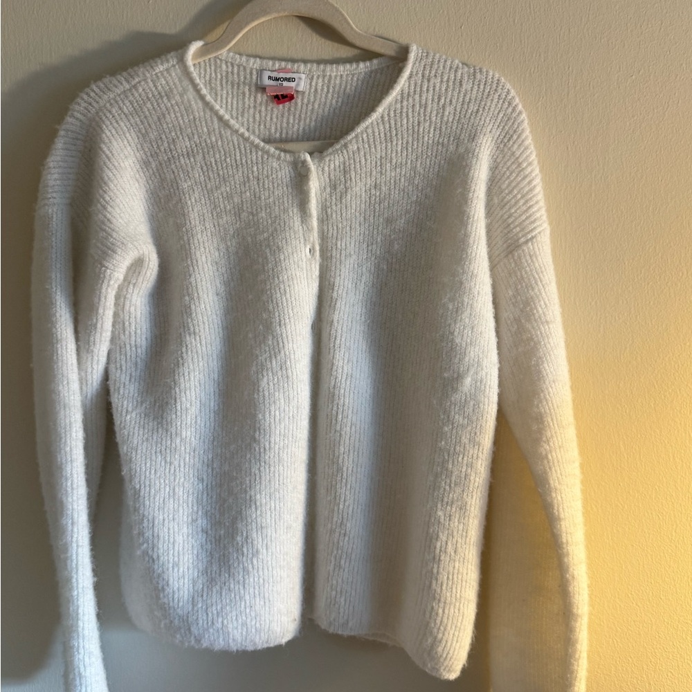 Rumored Cardigan🤍